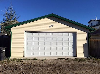 Calgary 3 bedrooms House for rent. Property photo: 10004-2