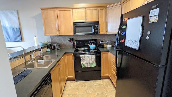 Calgary 2 bedrooms Townhouse for rent. Property photo: 103970-3