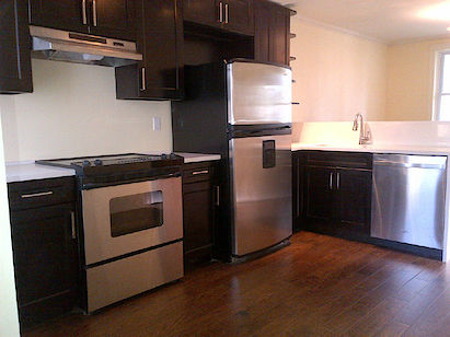 Calgary 2 + Den bedrooms House for rent. Property photo: 105307-2