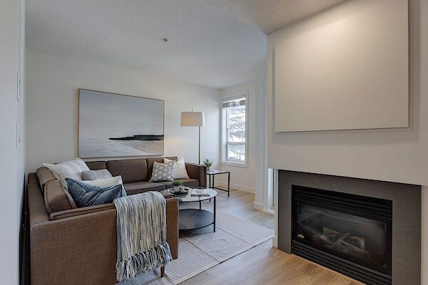 Calgary 1 bedroom Condo Unit for rent. Property photo: 105403-2