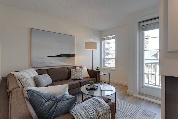 Calgary 1 bedroom Condo Unit for rent. Property photo: 105403-3