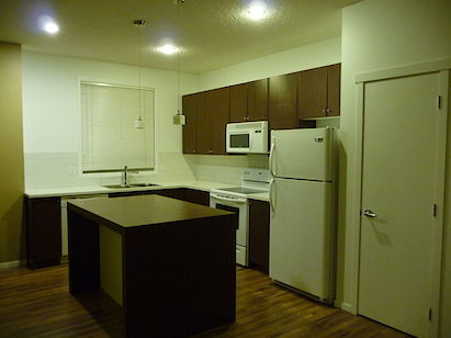 Calgary 2 bedrooms Townhouse for rent. Property photo: 106830-2
