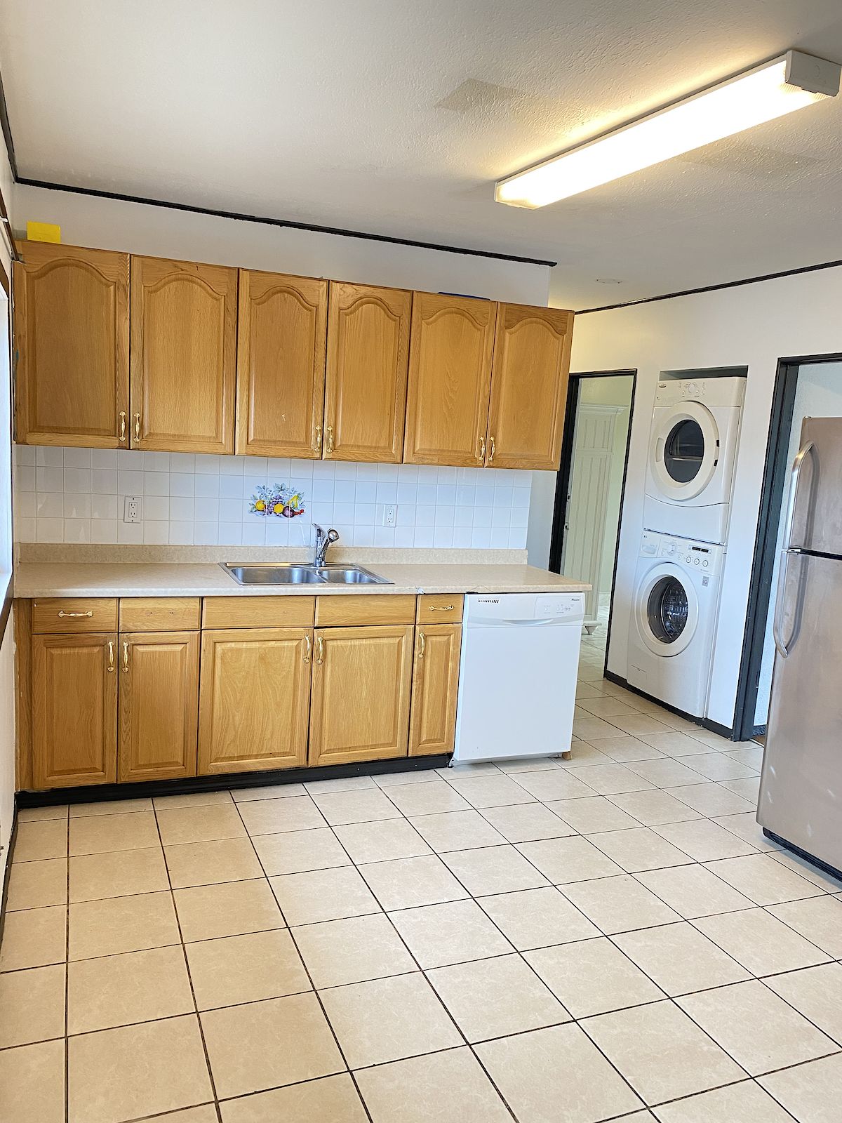 Calgary 3 + Den bedrooms Duplex for rent. Property photo: 107258-1