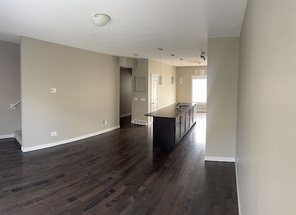 Calgary 2 + Den bedrooms Townhouse for rent. Property photo: 109280-3