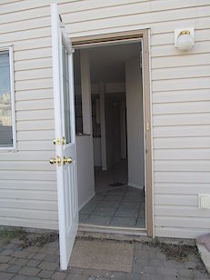 Calgary 2 bedrooms Basement for rent. Property photo: 110689-2