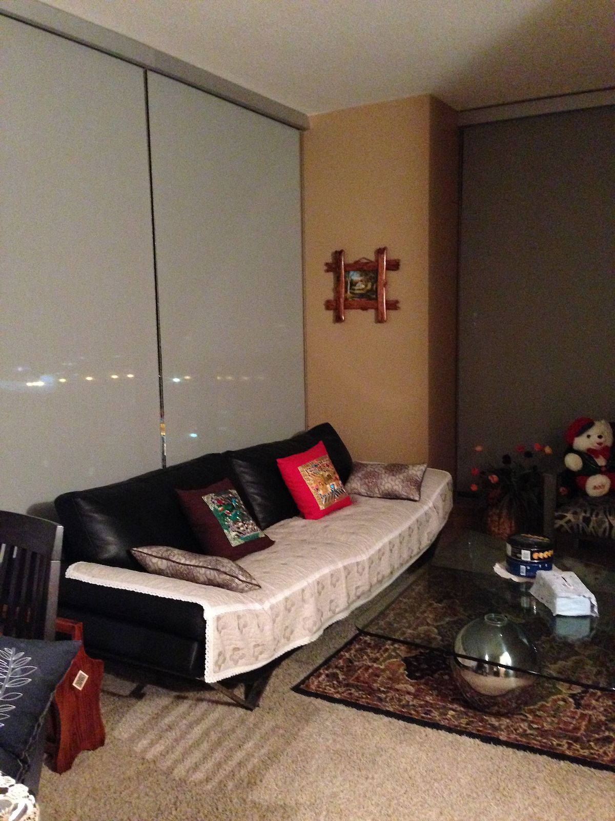 Calgary 1 bedroom Condo Unit for rent. Property photo: 112323-1