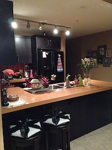 Calgary 1 bedroom Condo Unit for rent. Property photo: 112323-3