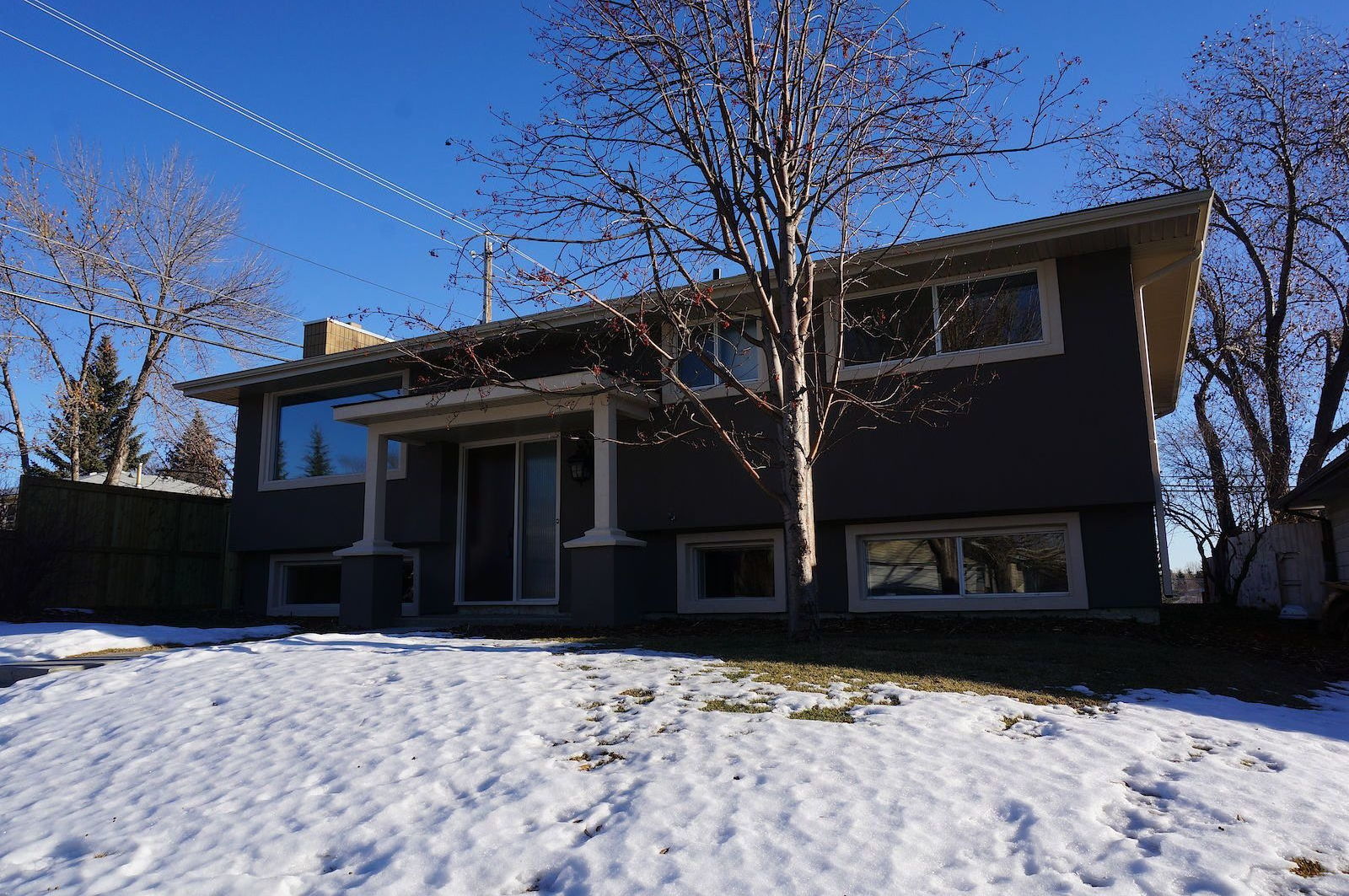 Front+of+the+house Calgary 1 bedroom Room For Rent for rent. Property photo: 113535-1