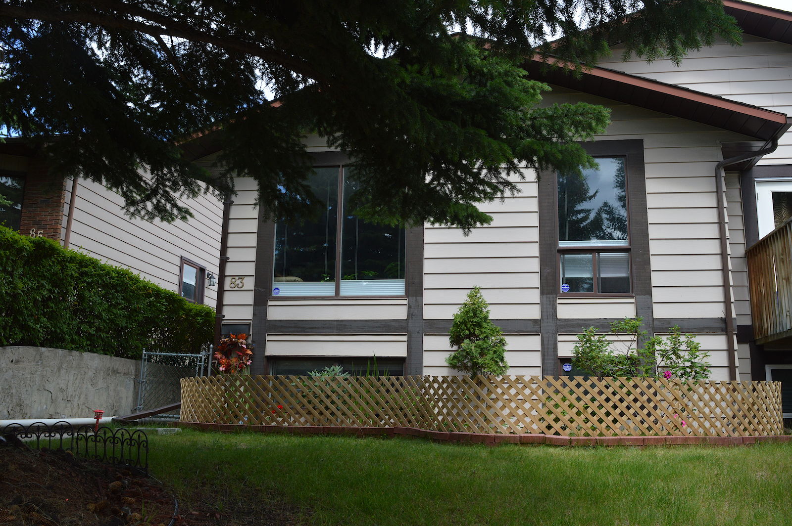 Calgary 5 bedrooms Duplex for rent. Property photo: 115568-1