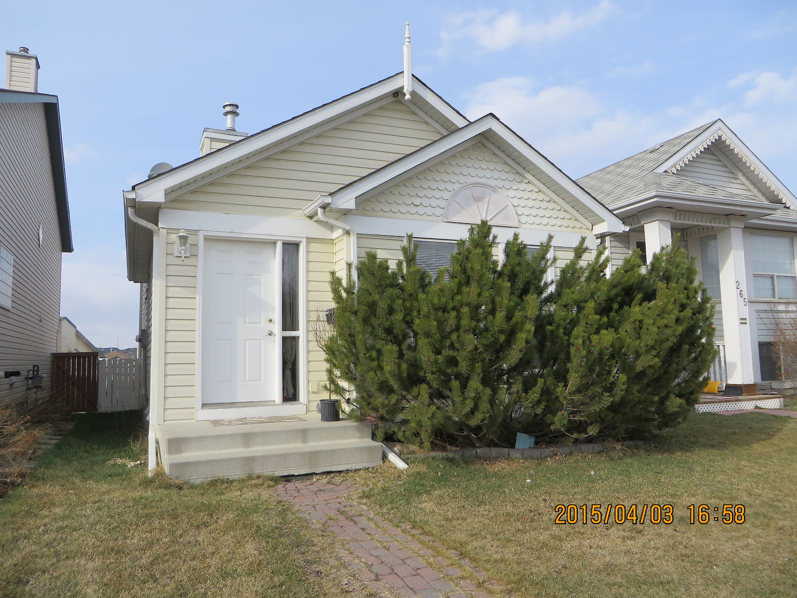 Calgary 3 bedrooms House for rent. Property photo: 117860-1
