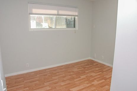 Calgary 3 bedrooms Condo Unit for rent. Property photo: 121671-2