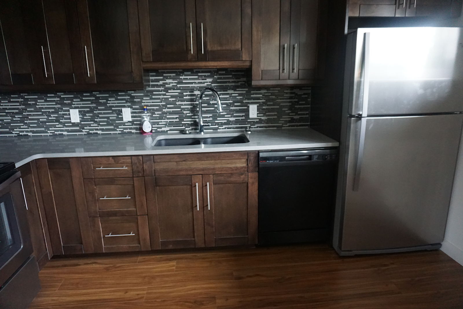 Calgary 1 bedroom Apartment for rent. Property photo: 126111-1