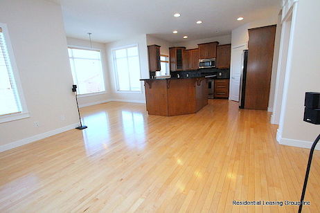 Calgary 5 bedrooms House for rent. Property photo: 127350-3
