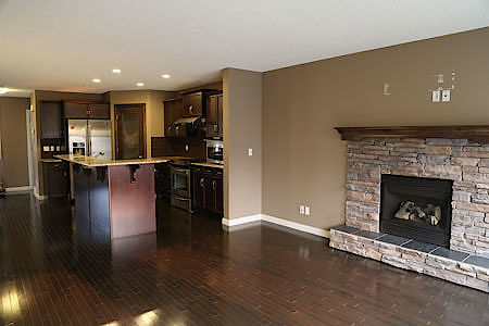 gleaming+hardwood+through+out+main+floor Calgary 4 bedrooms House for rent. Property photo: 127434-3
