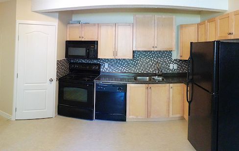 Calgary 1 bedroom Apartment for rent. Property photo: 131221-2