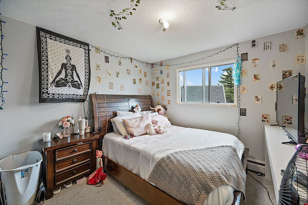 Calgary 3 bedrooms Condo Unit for rent. Property photo: 131827-2