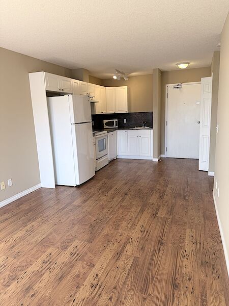Crossfield 1 bedroom Condo Unit for rent. Property photo: 133611-3