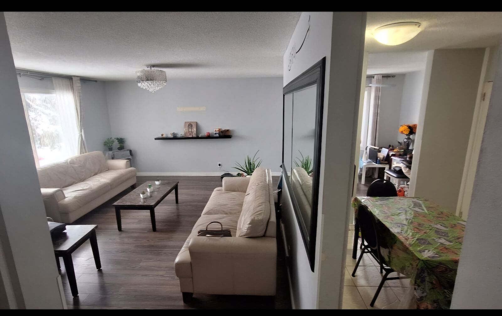 Calgary 3 + Den bedrooms Main Floor for rent. Property photo: 13865-1