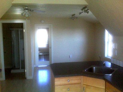 Calgary 1 bedroom Apartment for rent. Property photo: 139575-2