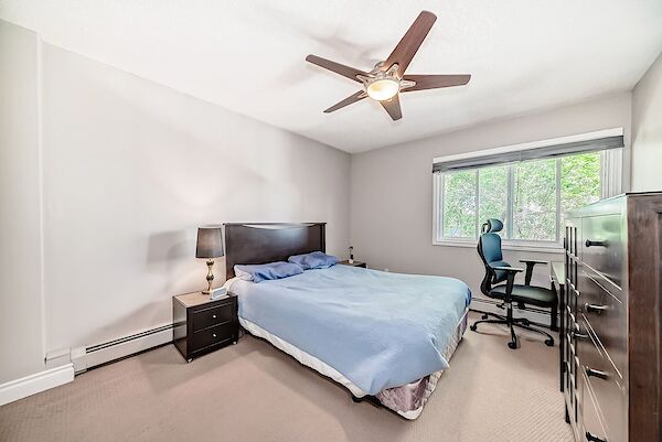 Calgary 2 bedrooms Condo Unit for rent. Property photo: 142200-2
