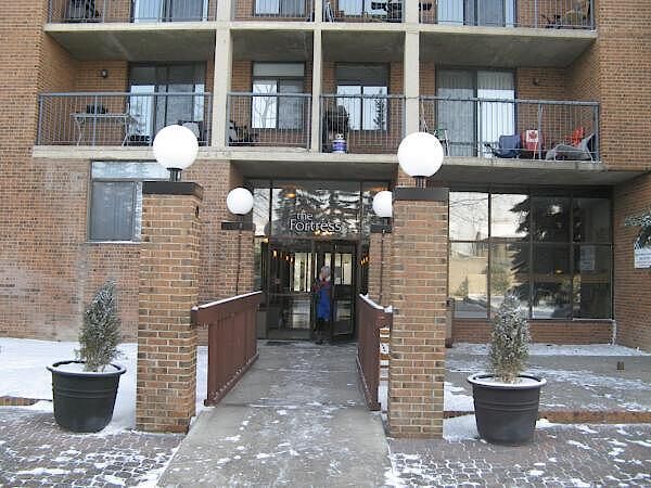 Calgary 2 bedrooms Apartment for rent. Property photo: 142398-2