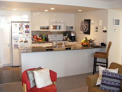 Calgary 2 bedrooms Condo Unit for rent. Property photo: 142570-3