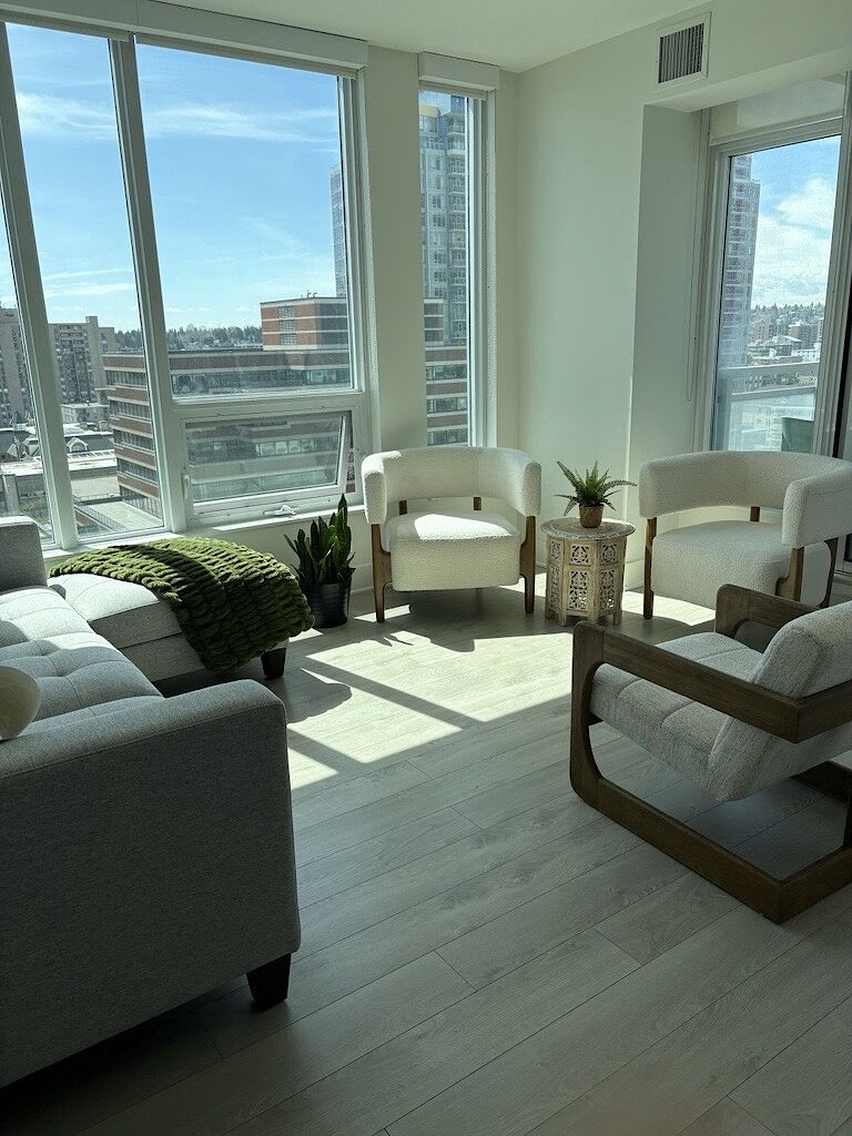 Calgary 2 bedrooms Condo Unit for rent. Property photo: 143804-1