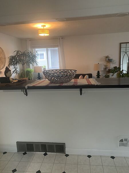 Calgary 2 bedrooms House for rent. Property photo: 144761-3