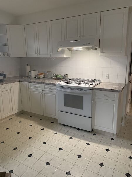 Calgary 2 bedrooms House for rent. Property photo: 144761-2