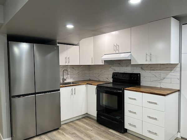 Calgary 5 bedrooms Room For Rent for rent. Property photo: 148244-2