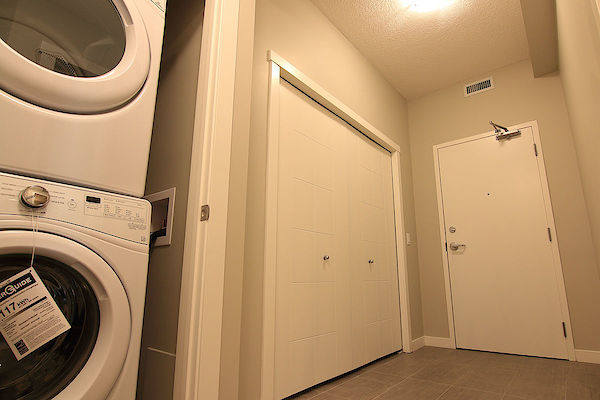 Calgary 2 bedrooms Condo Unit for rent. Property photo: 148407-3