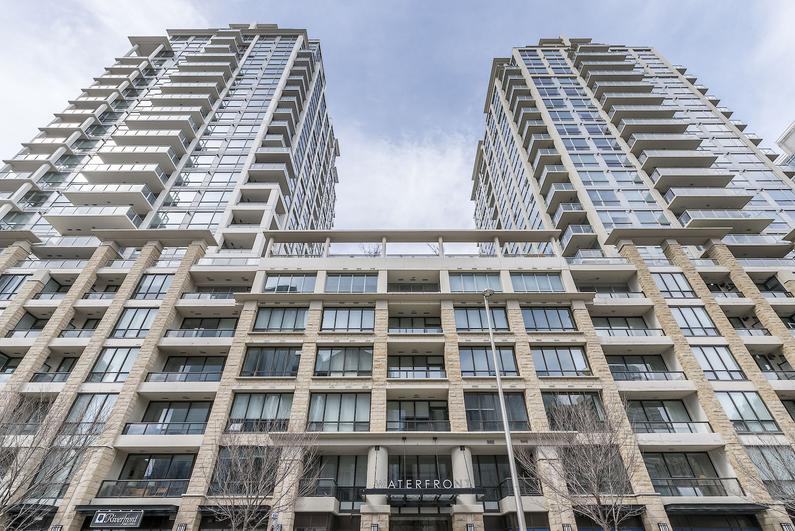 Calgary 2 bedrooms Condo Unit for rent. Property photo: 149360-1