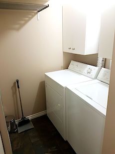 Laundry+room Calgary 2 bedrooms Basement for rent. Property photo: 150811-3