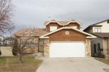 Front+of+Home Calgary 3 bedrooms House for rent. Property photo: 18064-1