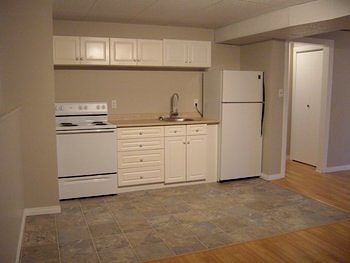 Devon 2 bedrooms Basement for rent. Property photo: 253123-2