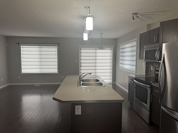 Edmonton 3 bedrooms Duplex for rent. Property photo: 281463-3