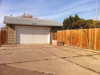 Edmonton 3 bedrooms House for rent. Property photo: 282917-2