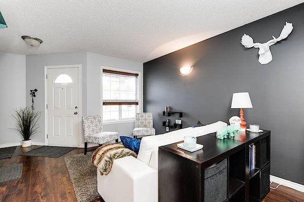 Edmonton 3 bedrooms House for rent. Property photo: 286463-2