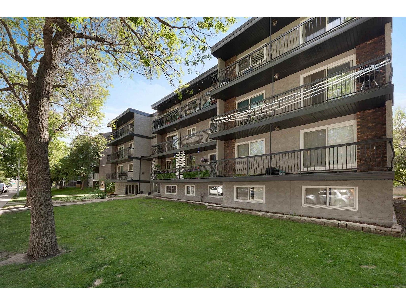 Edmonton 1 bedroom Condo Unit for rent. Property photo: 287119-1