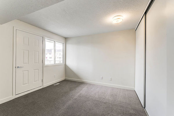 Suncourt Place 3 Edmonton 2 bedrooms Apartment for rent. Property photo: 288670-3