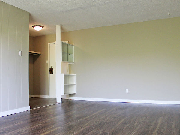 Prairie+Manor+Living+Room Edmonton bachelor bedrooms Apartment for rent. Property photo: 289343-3