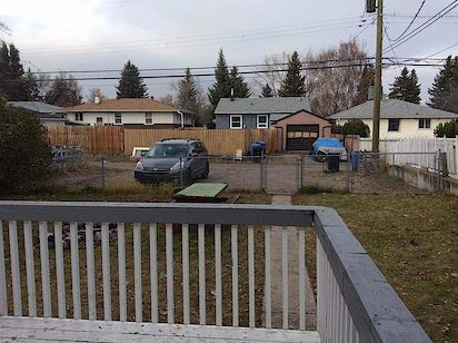 Back+Yard Calgary 1 bedroom Room For Rent for rent. Property photo: 289589-2