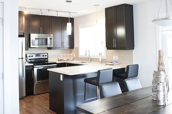 Edmonton 3 bedrooms Townhouse for rent. Property photo: 290216-2