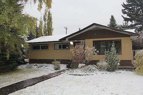 Calgary 3 bedrooms Main Floor for rent. Property photo: 291115-2