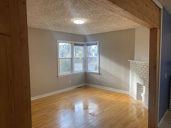 Edmonton 3 bedrooms House for rent. Property photo: 292902-3