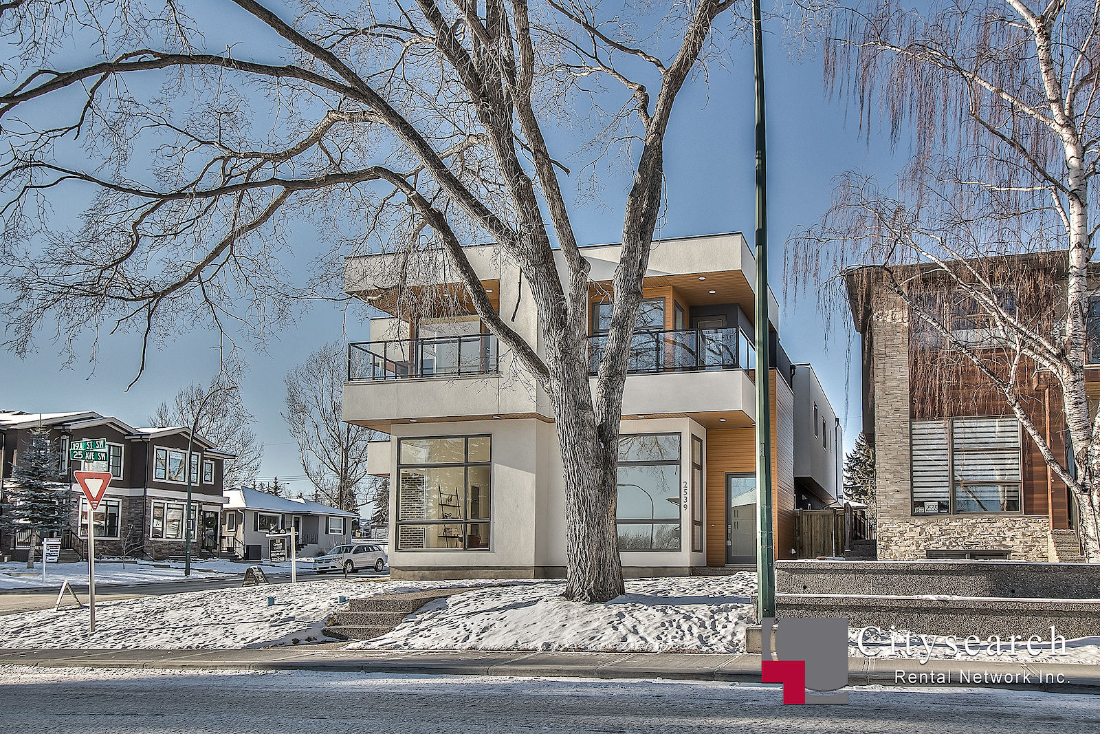 Calgary 4 bedrooms Duplex for rent. Property photo: 296909-1