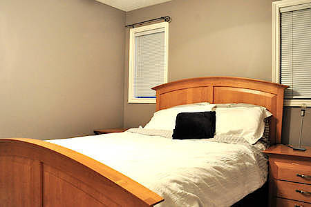 Calgary 3 bedrooms Condo Unit for rent. Property photo: 299589-2