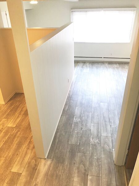 Calgary 1 bedroom Apartment for rent. Property photo: 300405-3