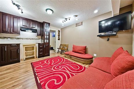 Calgary 2 bedrooms Basement for rent. Property photo: 303115-2