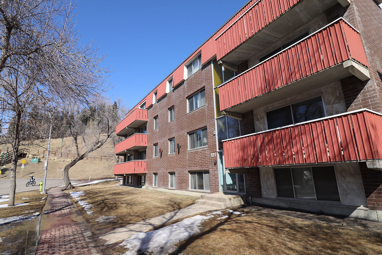 Calgary 2 bedrooms Apartment for rent. Property photo: 305280-1